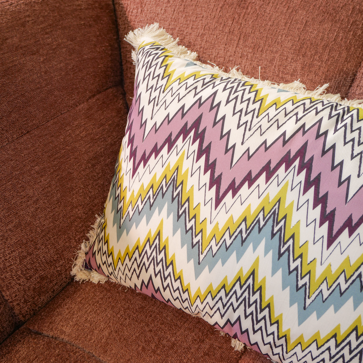 Chevron Cushion with fringe 40x60