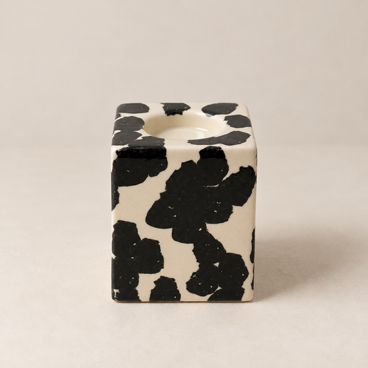 Small square ceramic tealight holder with leopard spots
