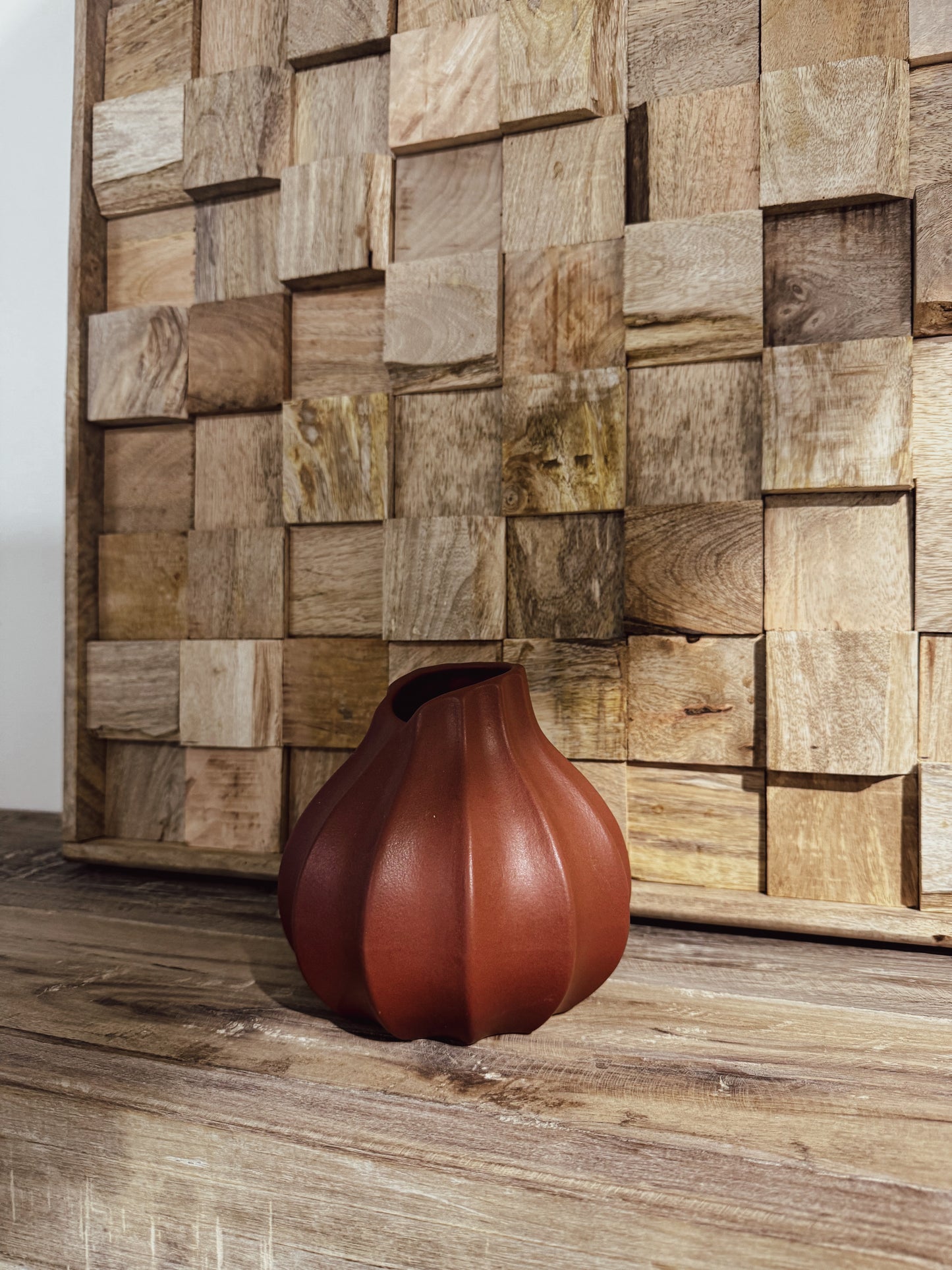 Ripple Vase Brown Small